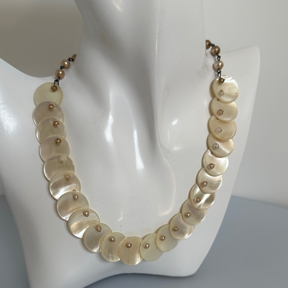 VINTAGE Shell Disk Statement Necklace